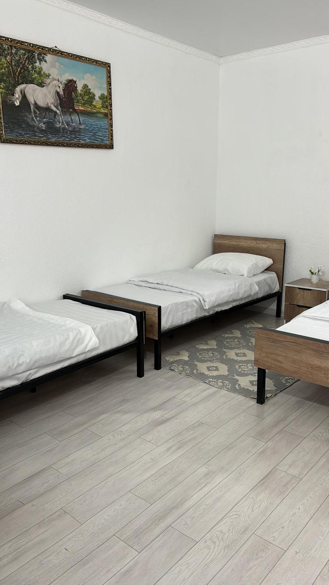 Hostel,Halal Хостел,Халал Tokmok Exteriör bild